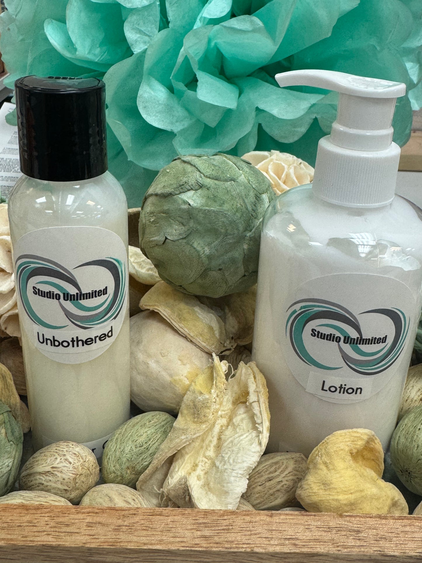 8 oz Lotion & 4 oz Shower Gel